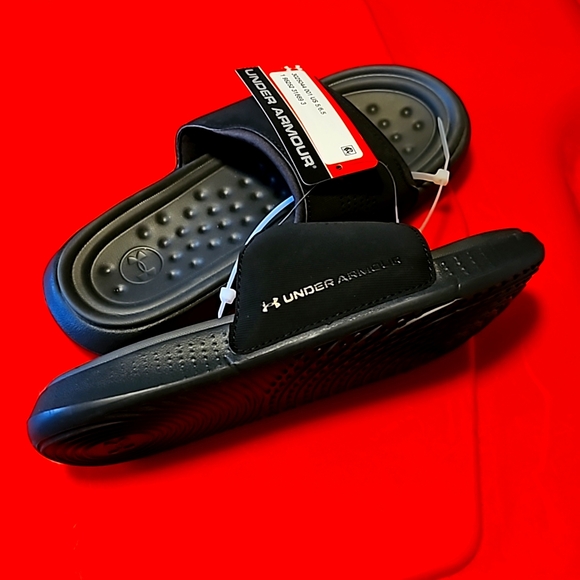 NWT Under Armour slides sz 6.5 - Picture 3 of 3
